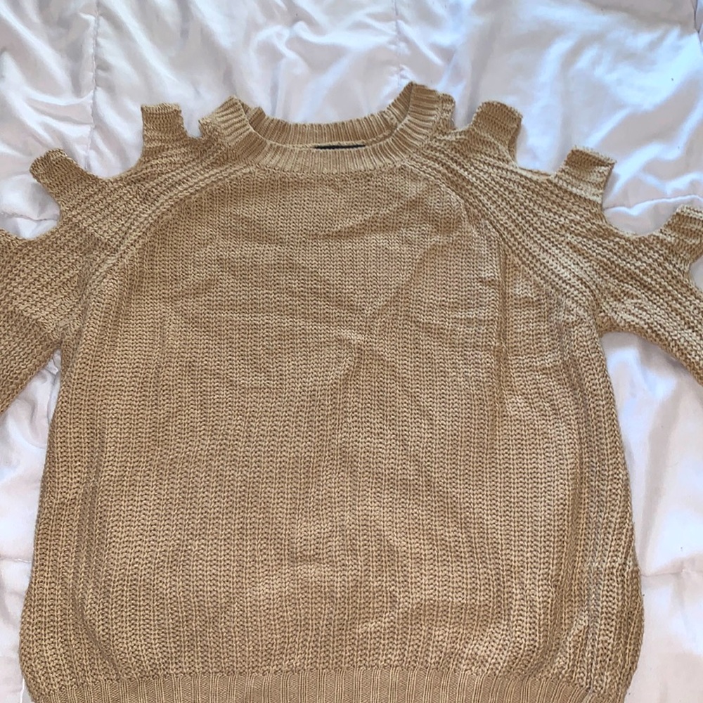 Super cute knit sweater